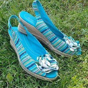 Women's Naturalizer MultiColored Stripe Wedge Heel